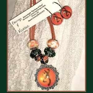 Set: Browning Deer Pendant Orange & Evergreen Necklace & Earrings